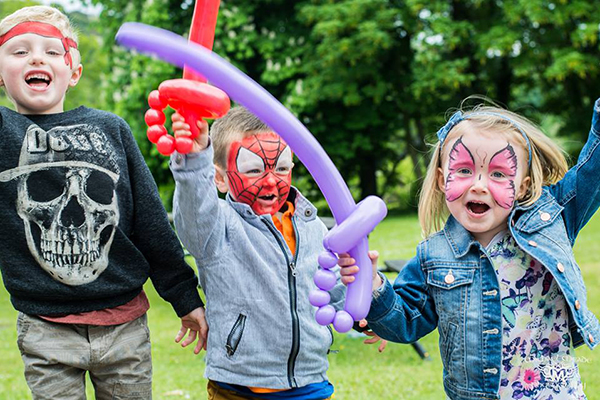 Balloon Modeller East Cork and East Cork